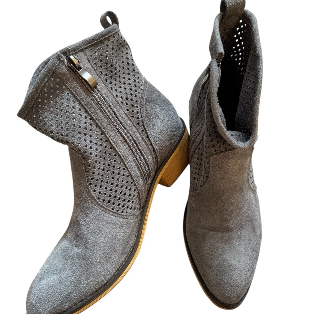 Mi.iM Perforated Gray Ankle Booties